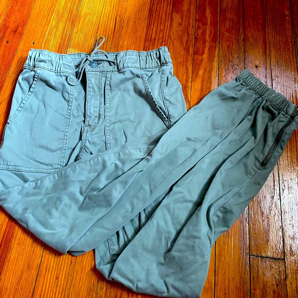 Olive Green American Eagle Joggers